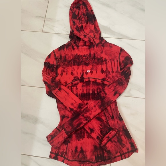 Lululemon define hooded jacket. Size 4 - Picture 3 of 4